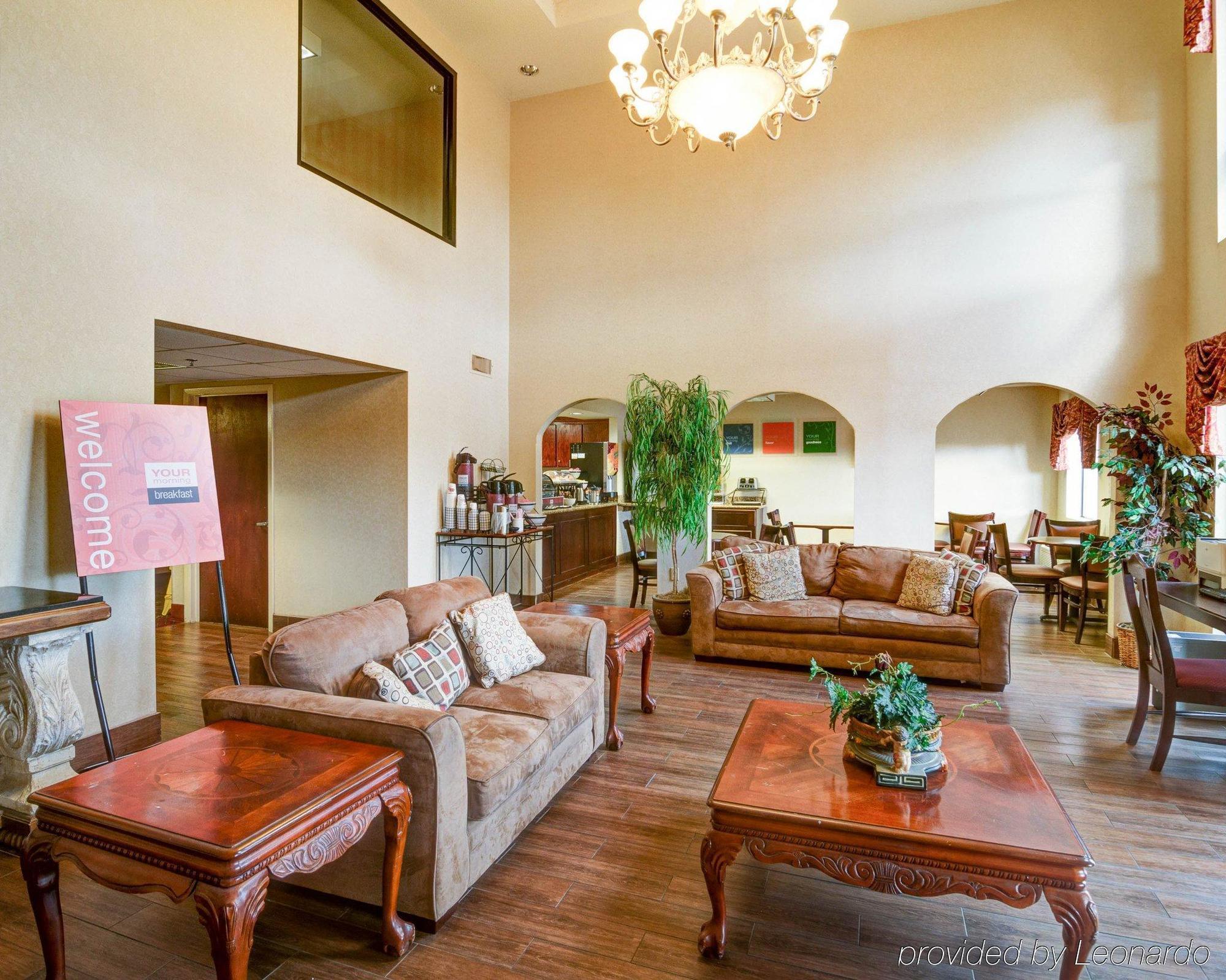 Quality Inn & Suites Pine Bluff Ngoại thất bức ảnh